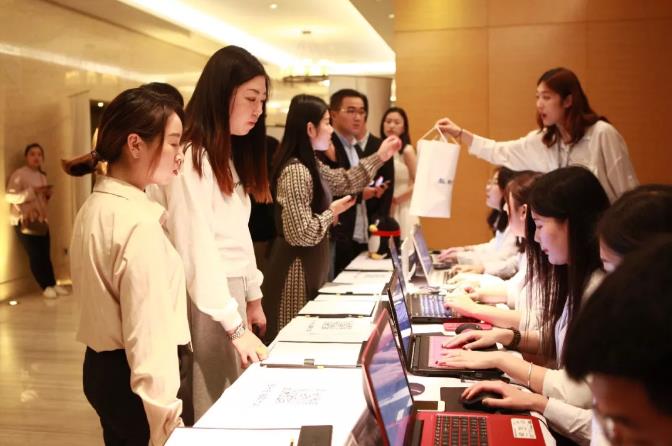 1556164145655273.jpg 1.jpg