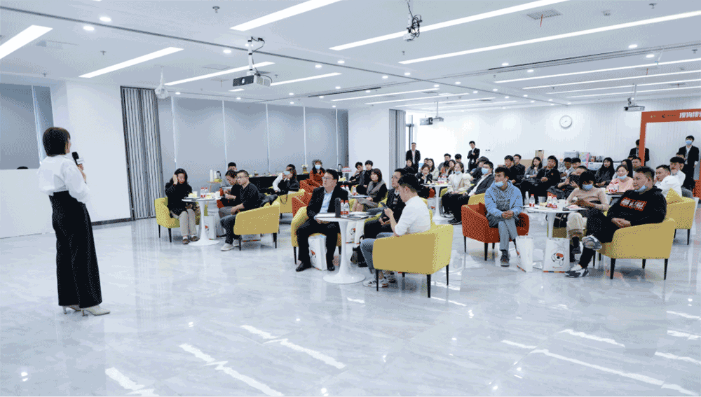 1605599464782262.png QQ截圖20201117155012.png