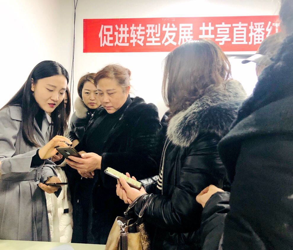 1608109341659821.jpg 周菲菲解答.jpg