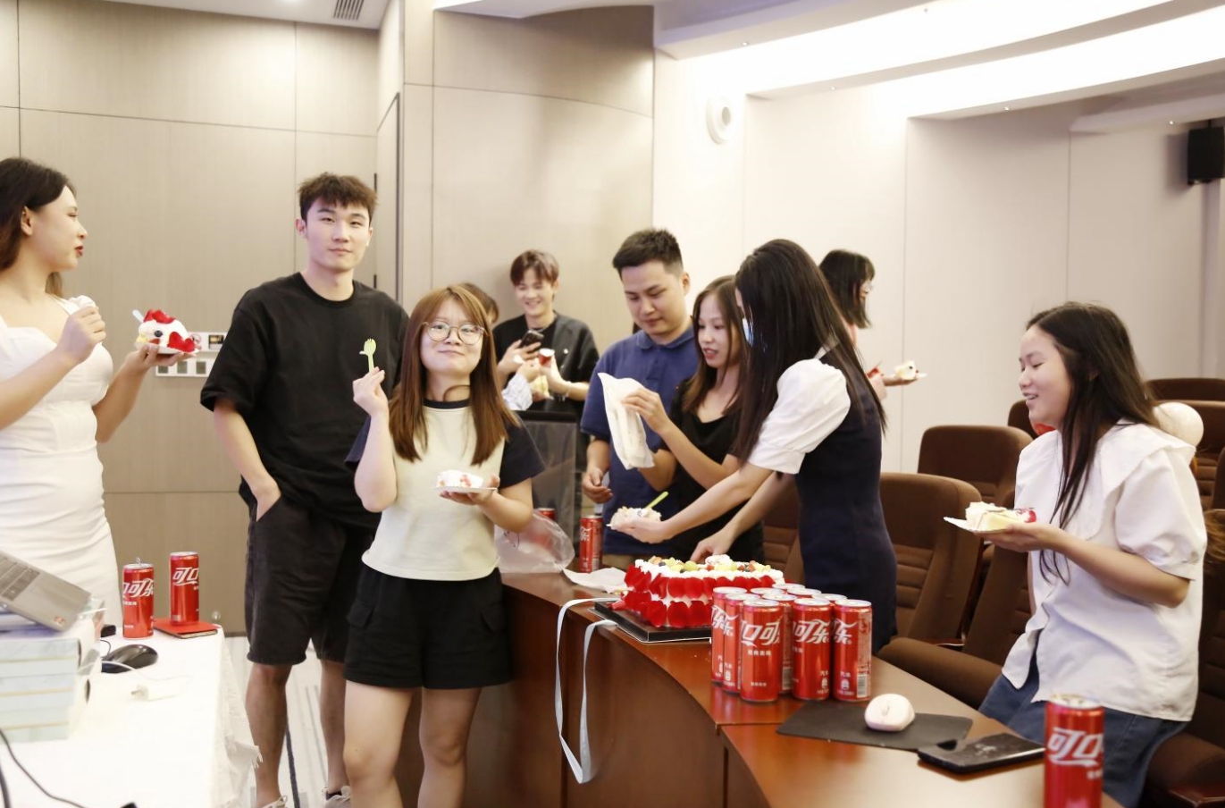 1703068553317512.png 1703068553317512.png